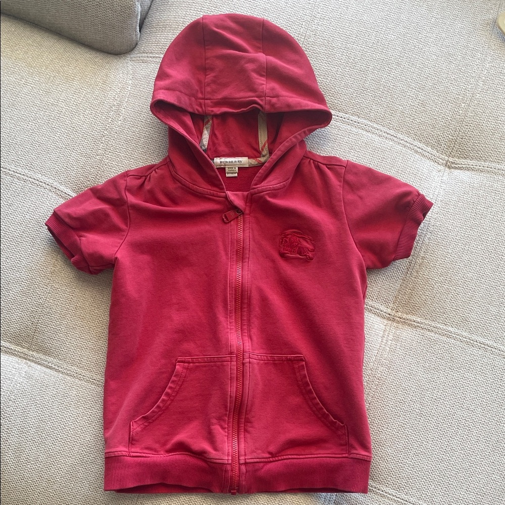 Burberry children hooded cover up size 6